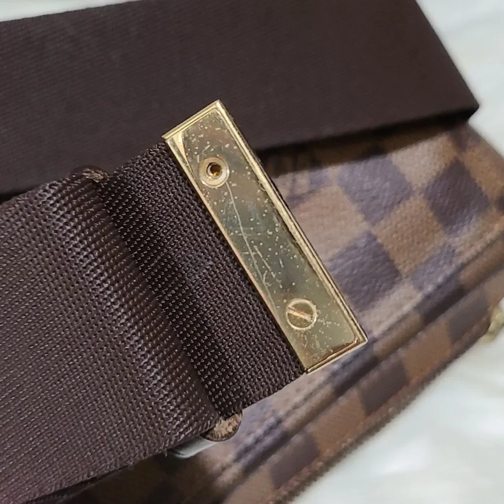 💯 Authentic Louis Vuitton Geronimo Bag🍀